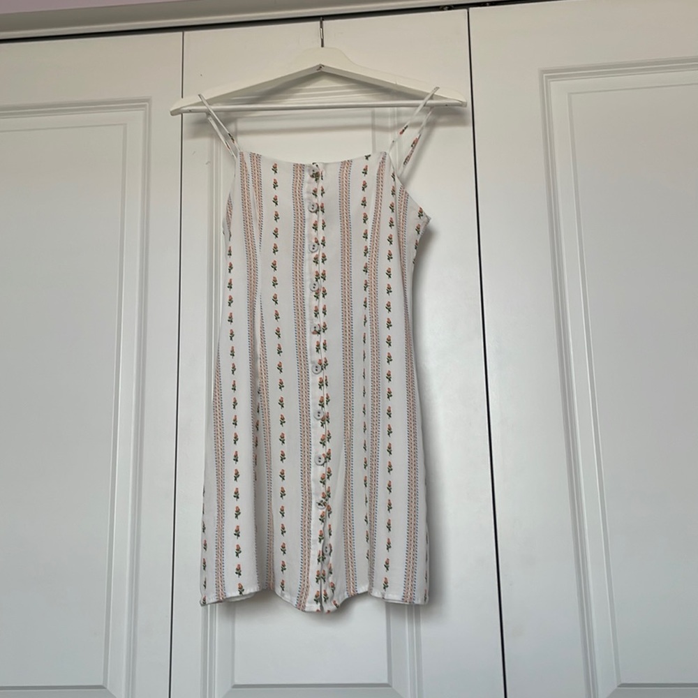 Forever 21 Flower and Dot Dress with Buttons down the front